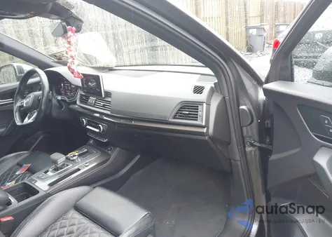 2018 Audi Sq5 3.0T Premium Plus z USA, uszkodzony, nr VIN WA1C4AFY9J2024768